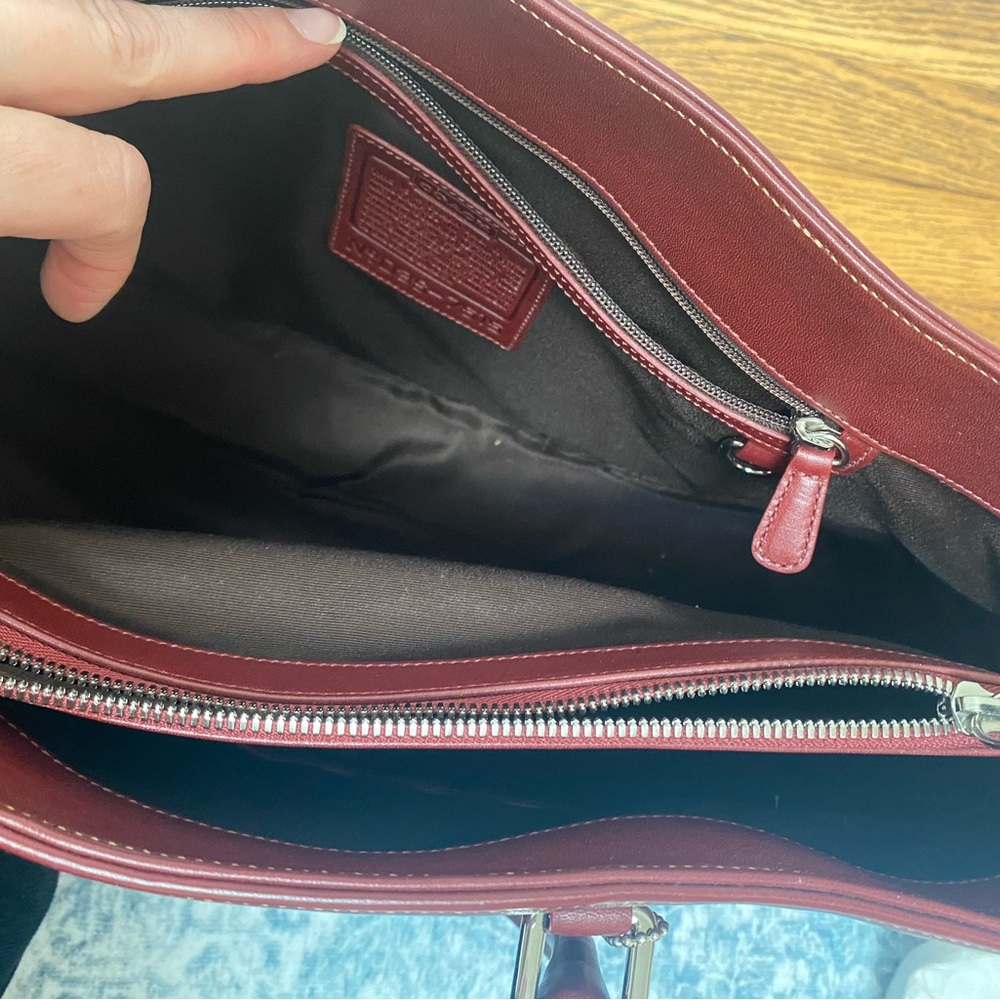 Coach Burgundy Red Leather Tote NWOT - Picture 12 of 15